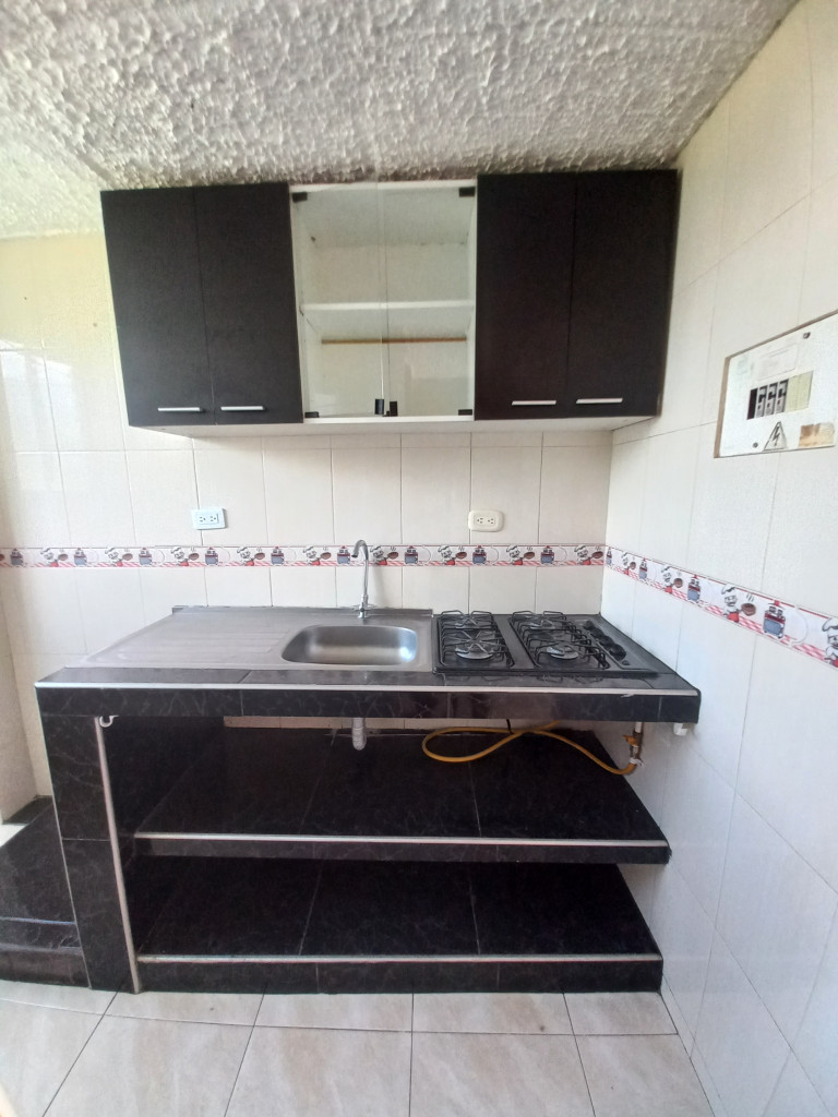Apartamento En Arriendo - C.r Hacienda El Recreo Piso 3, Ibagué