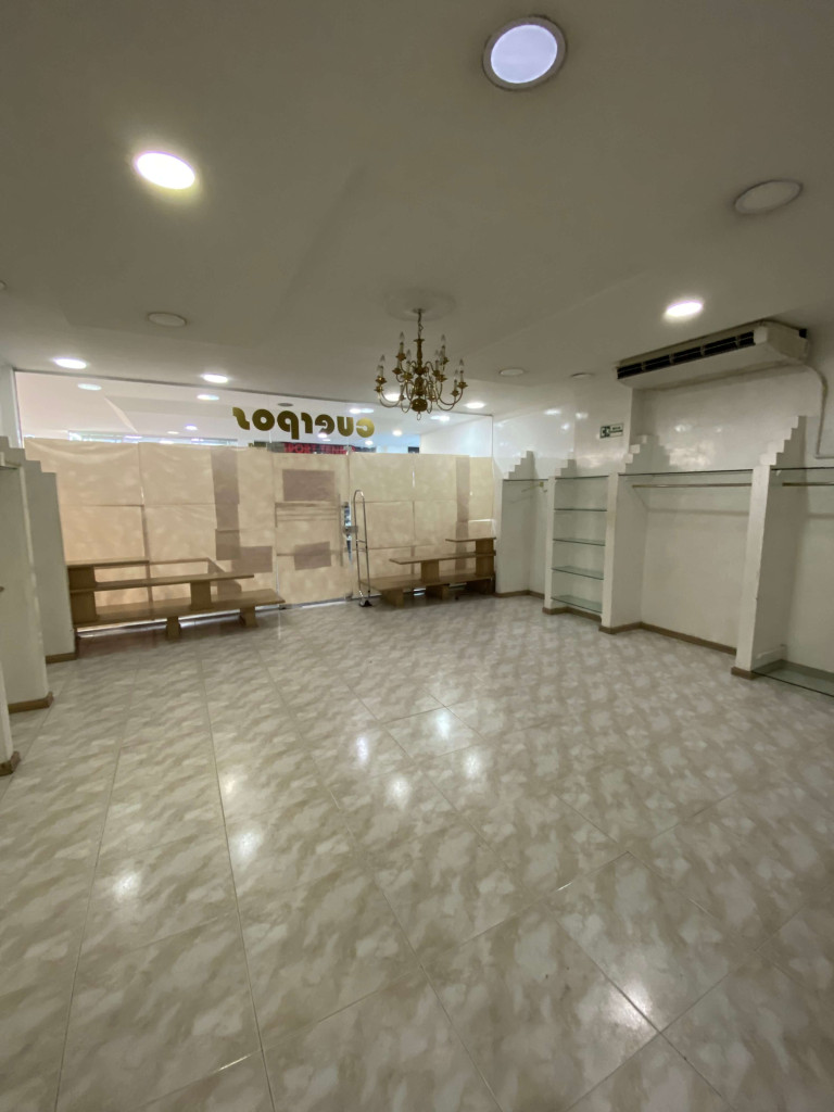 Local En Arriendo - Cc Combeima Piso 1, Ibagué