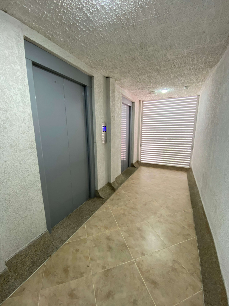 APARTAMENTO en ARRIENDO en ALTOS DE MIRAMAR ETAPA I PISO 11 — 4