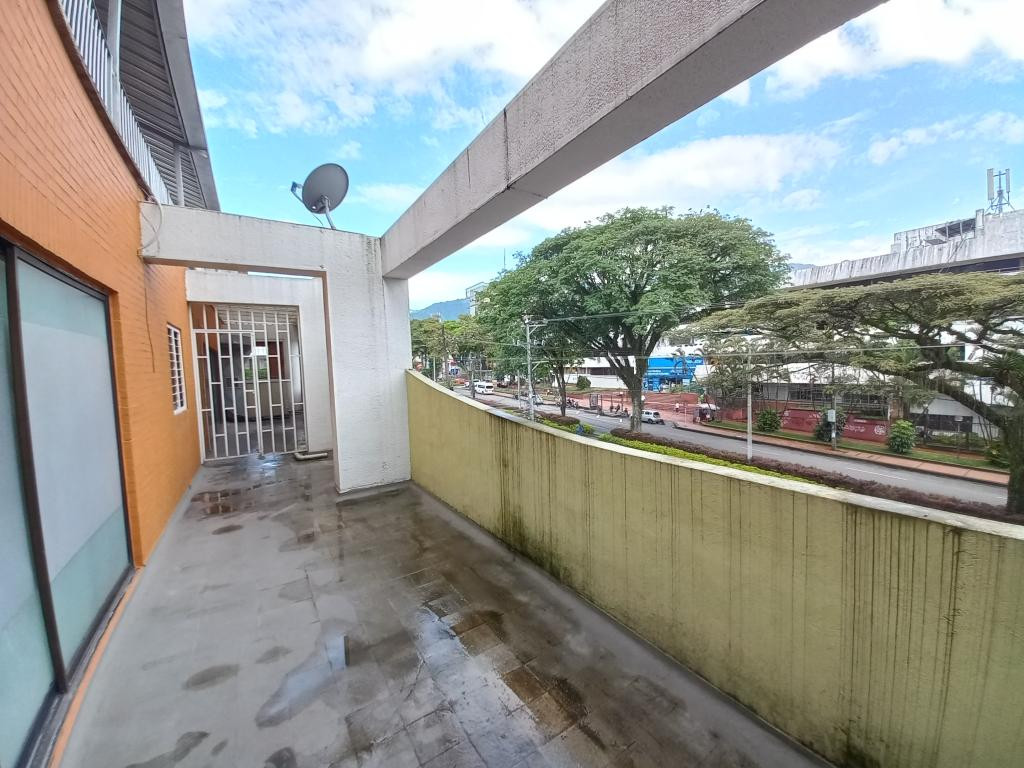 Edificio En Venta - Edificio 39 Con 5Ta, Ibagué