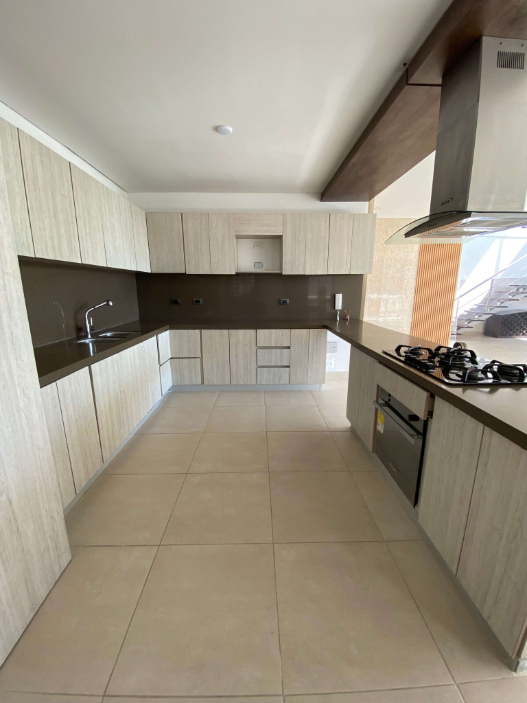 Apartamento En Arriendo - Edificio Angel Vergel Piso 7 Duplex, Ibagué