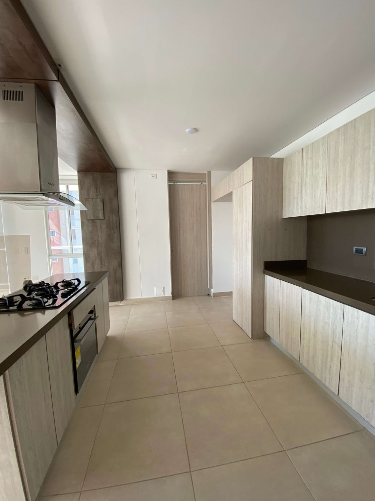 Apartamento En Arriendo - Edificio Angel Vergel Piso 7 Duplex, Ibagué