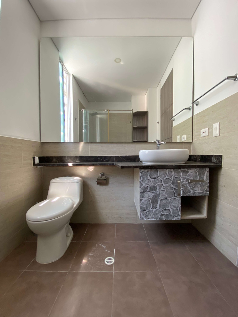 Apartamento En Arriendo - Edificio Angel Vergel Piso 7 Duplex, Ibagué