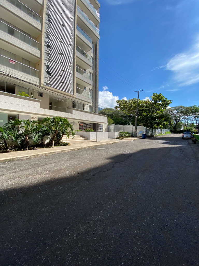 APARTAMENTO en ARRIENDO en EDIFICIO ANGEL VERGEL PISO 7 DUPLEX — 2