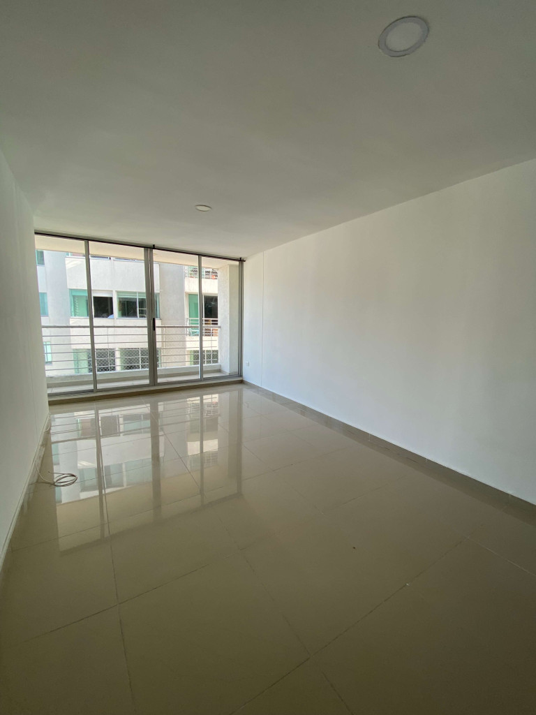 APARTAMENTO en VENTA en PORTOBELLO PISO 5 — 4