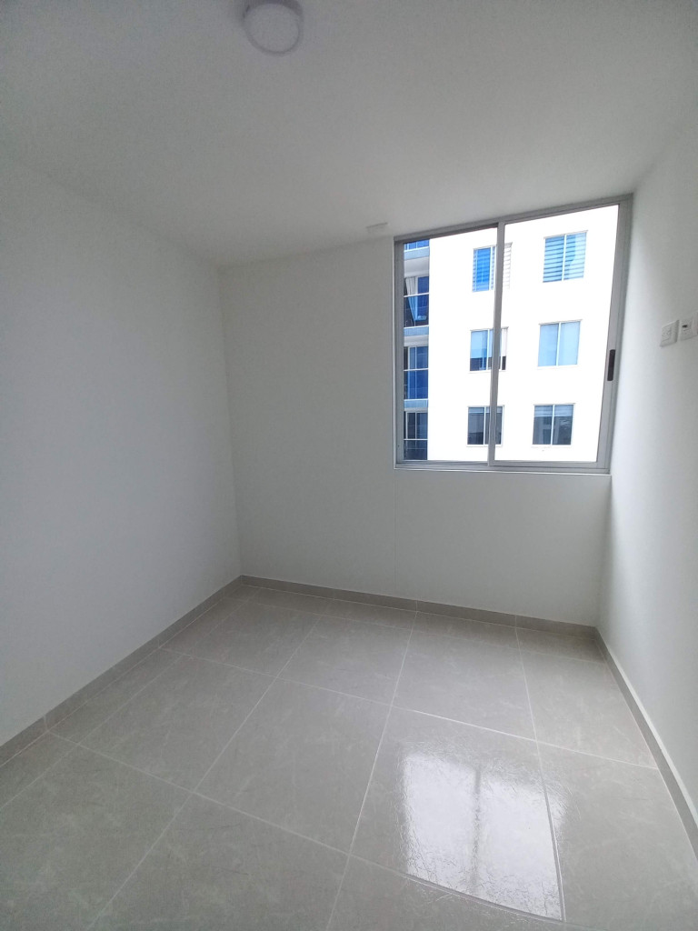 Apartamento En Arriendo - C.r Torreon De Varsovia Piso 15, Ibagué