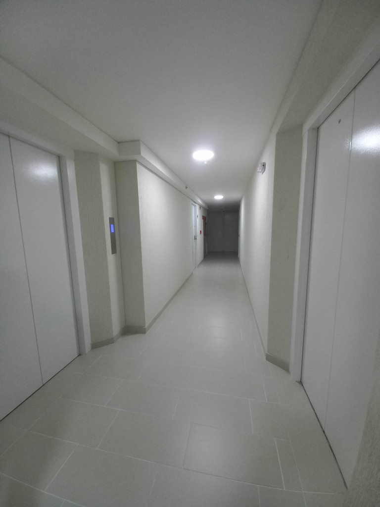 APARTAMENTO en ARRIENDO en C.R TORREON DE VARSOVIA PISO 15 — 4