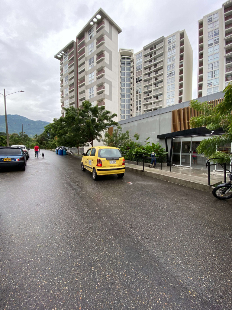 APARTAMENTO en ARRIENDO en EDIFICIO MANDALA PISO 16 — 2
