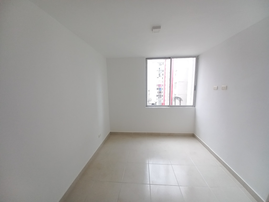 Apartamento En Venta - Altos De Miramar Piso 4, Ibagué