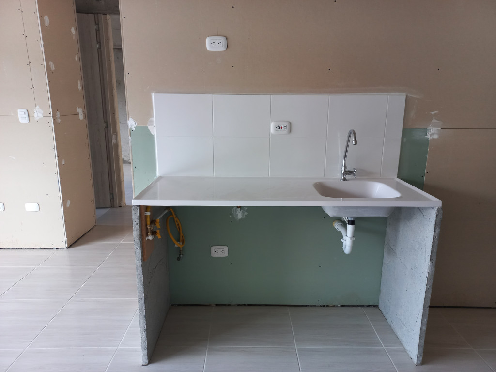 Apartamento En Venta - Edificio Centro Comercial Pasaje Real Piso 4, Ibagué