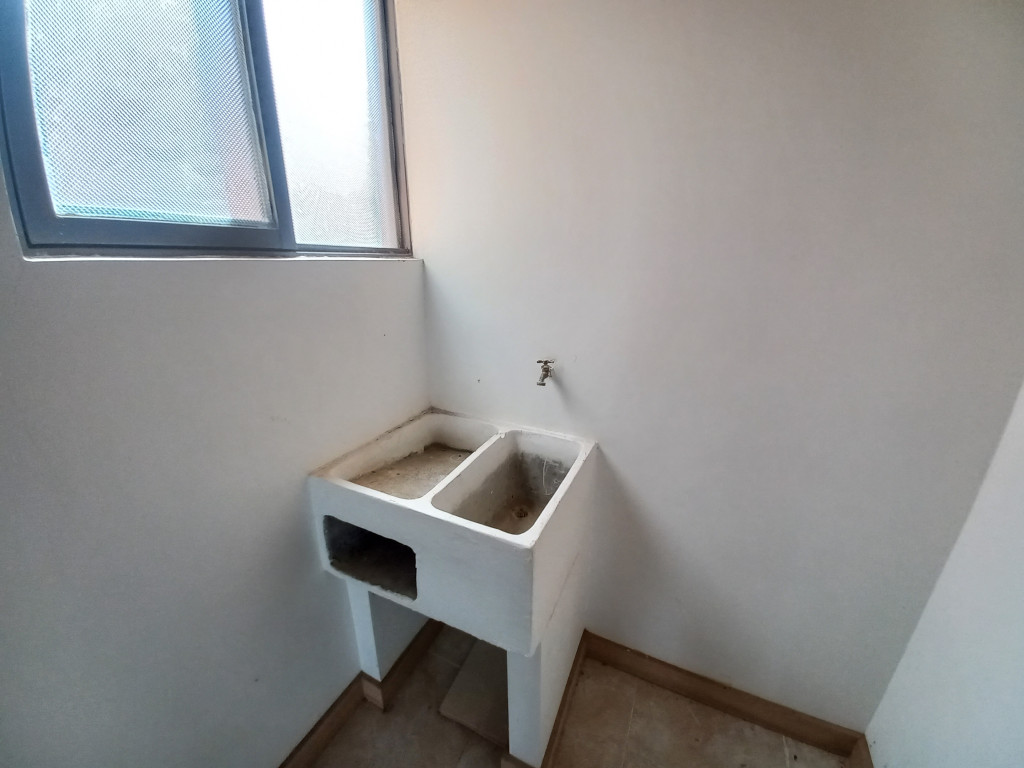 Apartamento En Venta - C.r Villa Salome Piso 5 Sin Ascensor, Ibagué