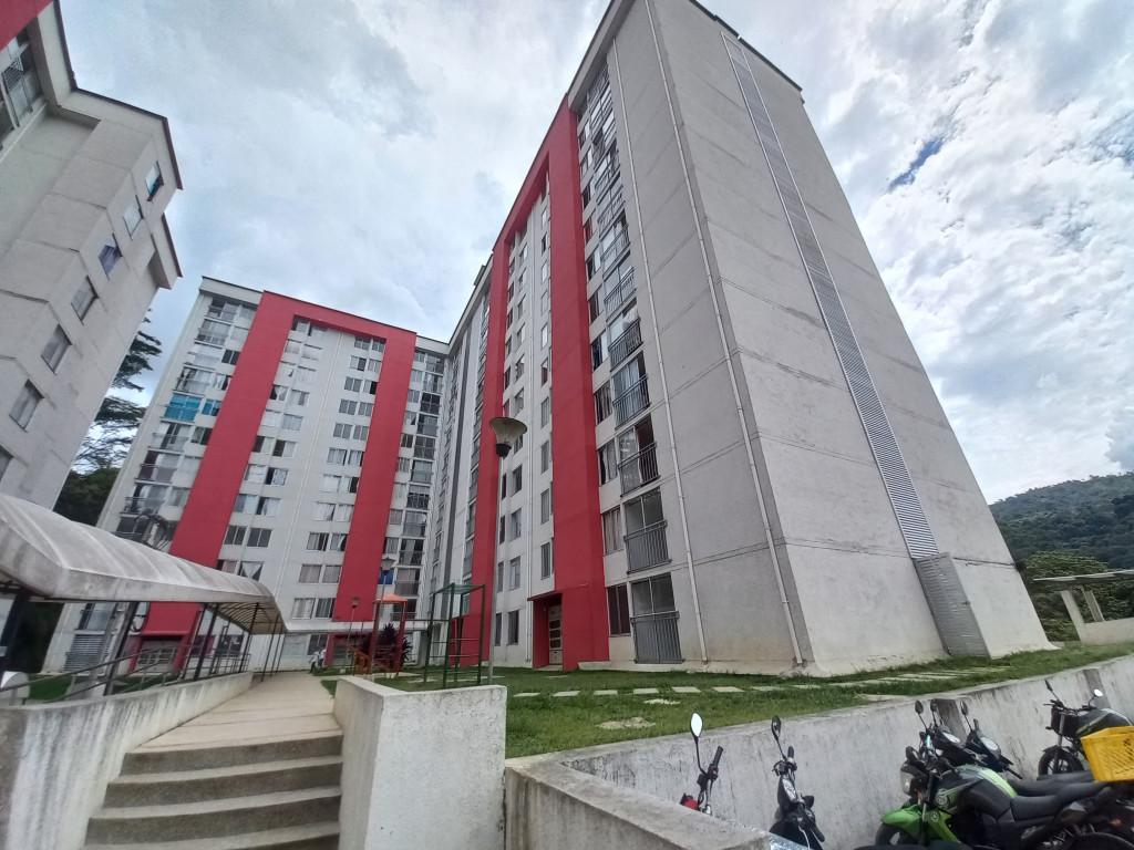 Apartamento En Venta - Altos De Miramar Piso 4, Ibagué