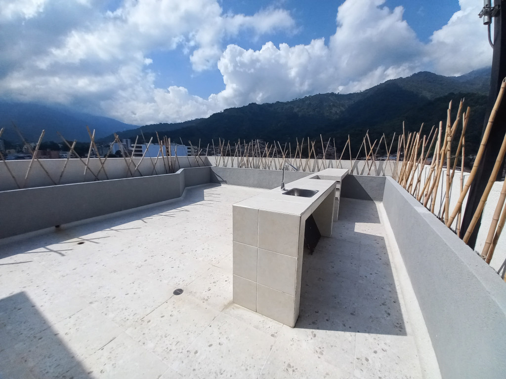 Apartamento En Venta - Edificio Centro Comercial Pasaje Real Piso 4, Ibagué