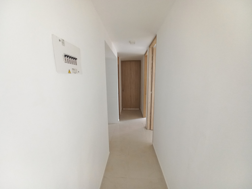 Apartamento En Venta - Altos De Miramar Piso 4, Ibagué