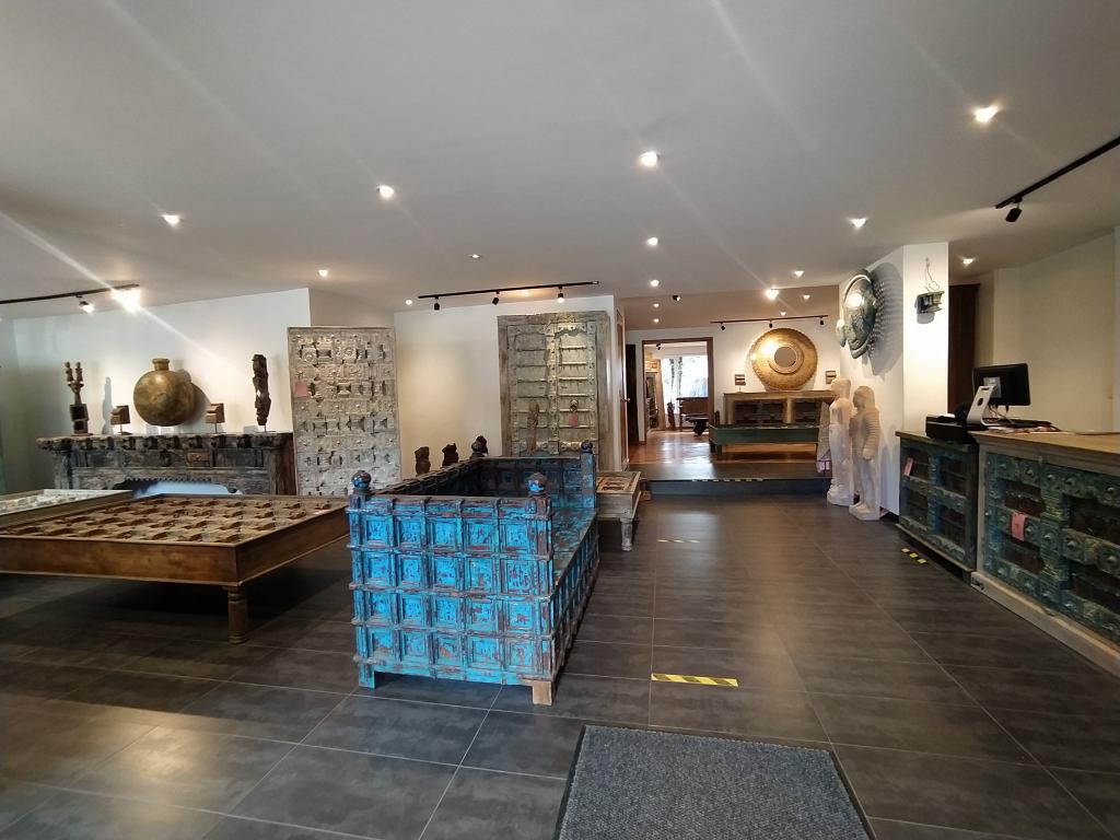 LOCAL San Patricio-Usaqu&eacute;n