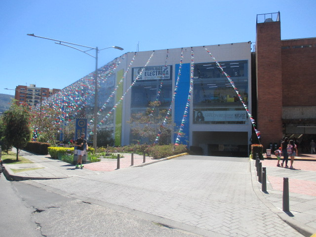LOCAL Cedritos-Usaquén