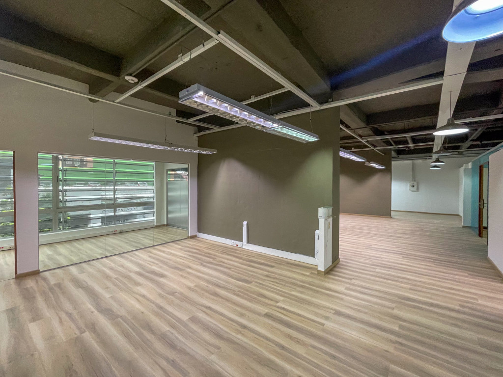 OFICINA Santa Barbara Occidental-Usaquén