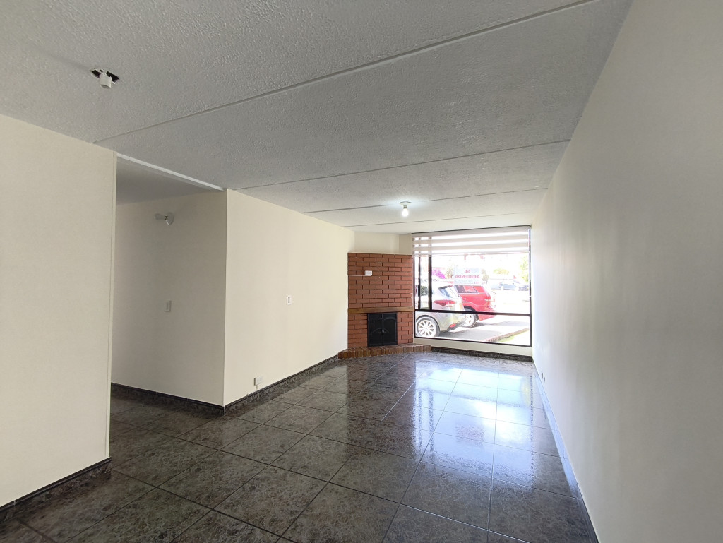 APARTAMENTO Avenida Pradilla