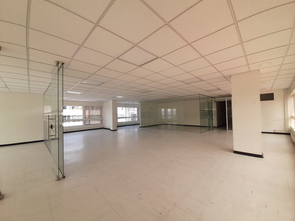Oficina En Arriendo/Venta - Las Nieves, Bogotá