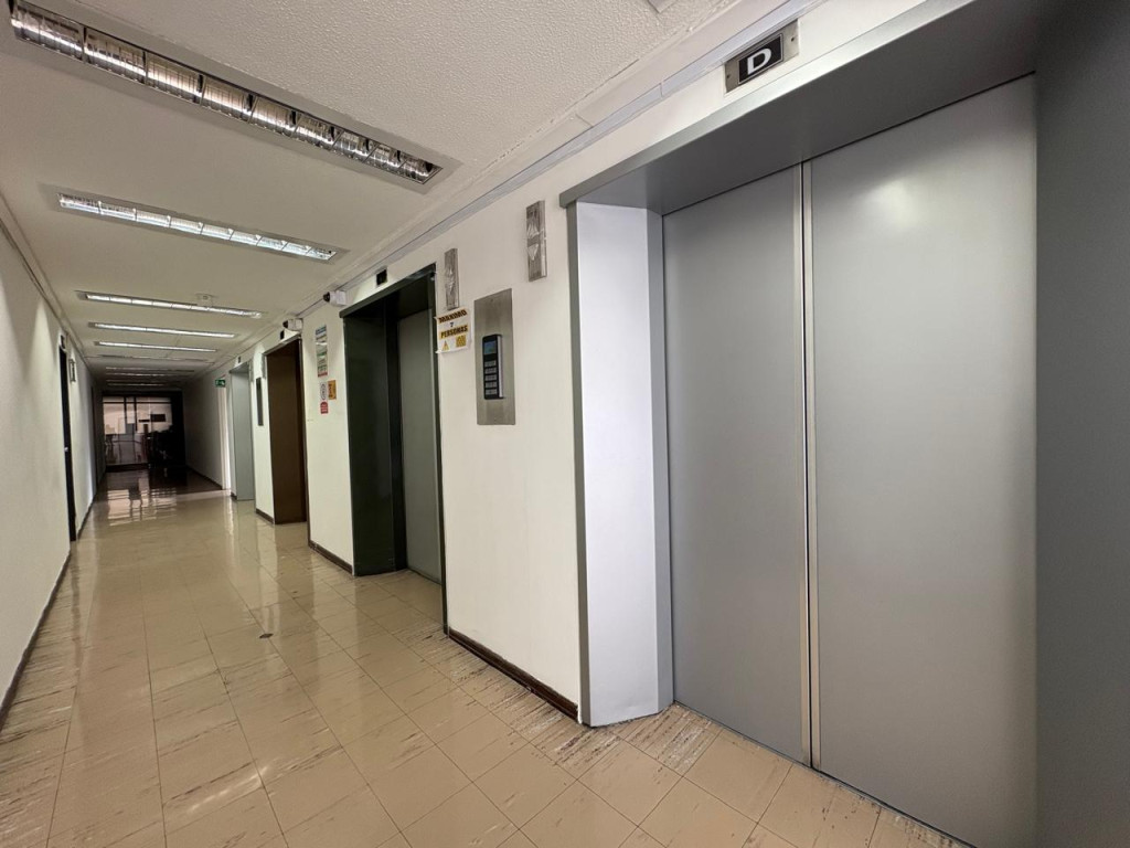 Oficina En Venta - Las Nieves, Bogotá