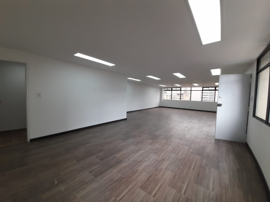Oficina En Arriendo - Nueva Santa Fe De Bogotá, Bogotá
