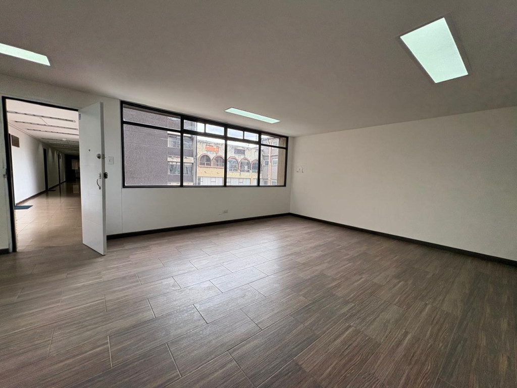Oficina En Venta - Las Nieves, Bogotá