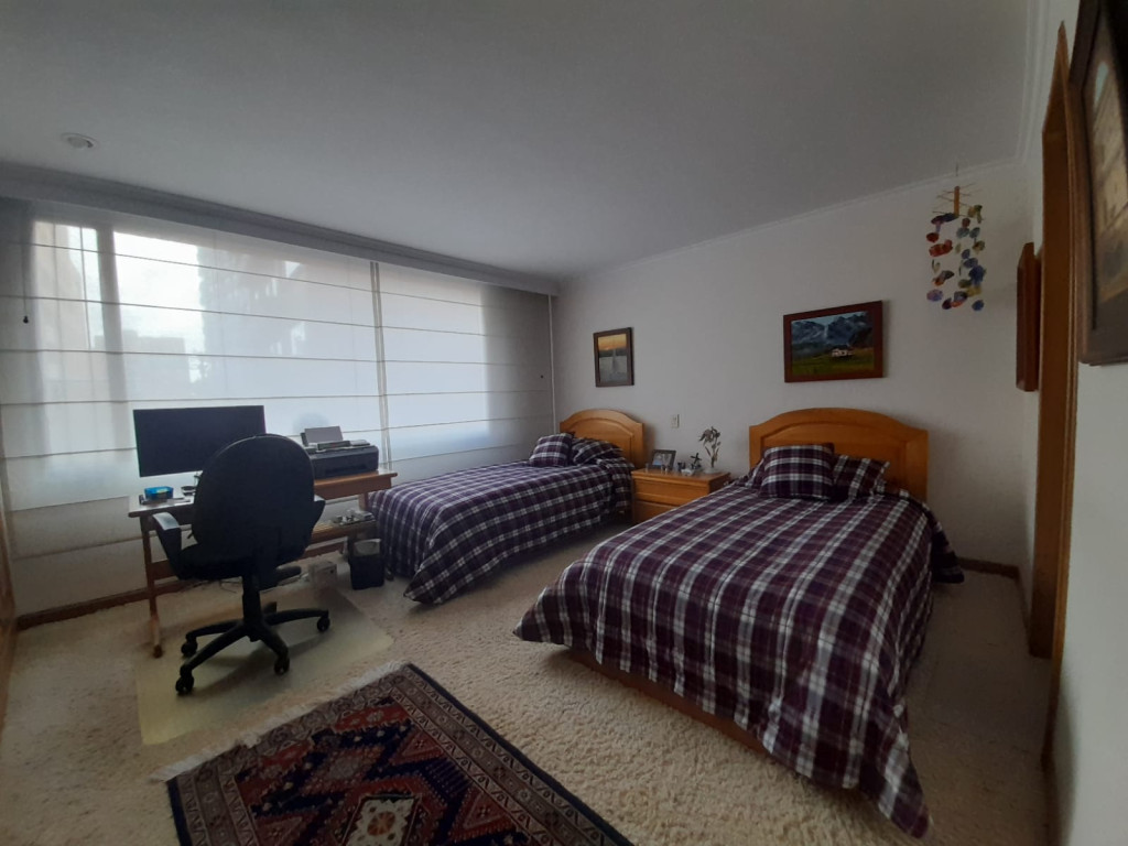 Apartamento En Venta - Los Rosales, Bogotá