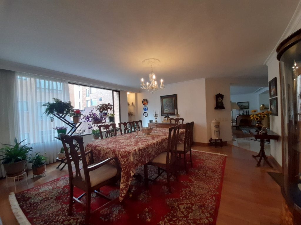 Apartamento En Venta - Los Rosales, Bogotá