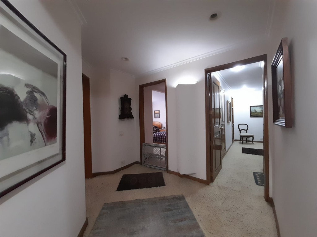 Apartamento En Venta - Los Rosales, Bogotá