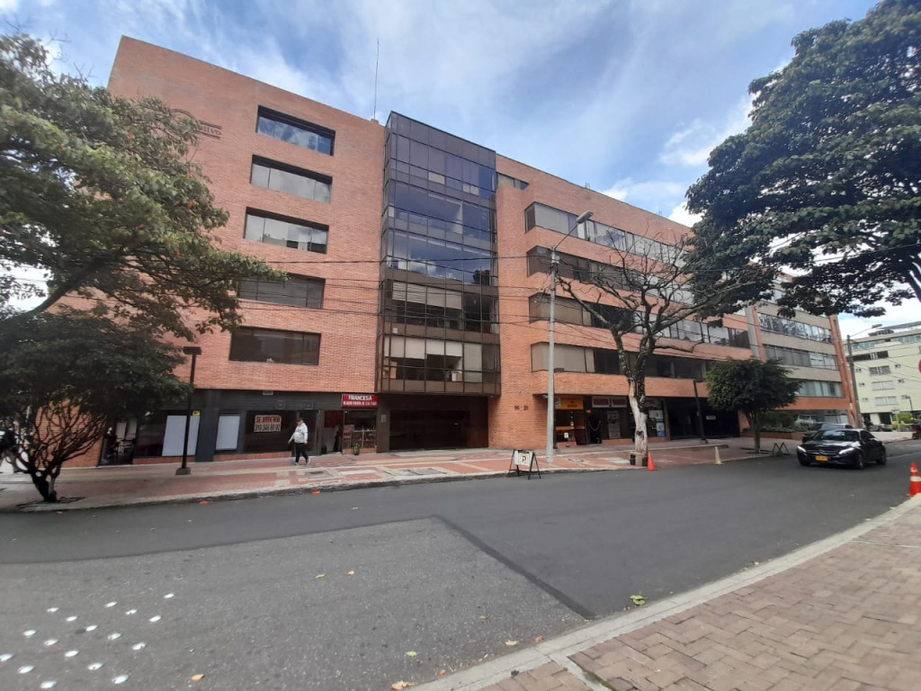 Oficina En Arriendo - Chico Norte, Bogotá