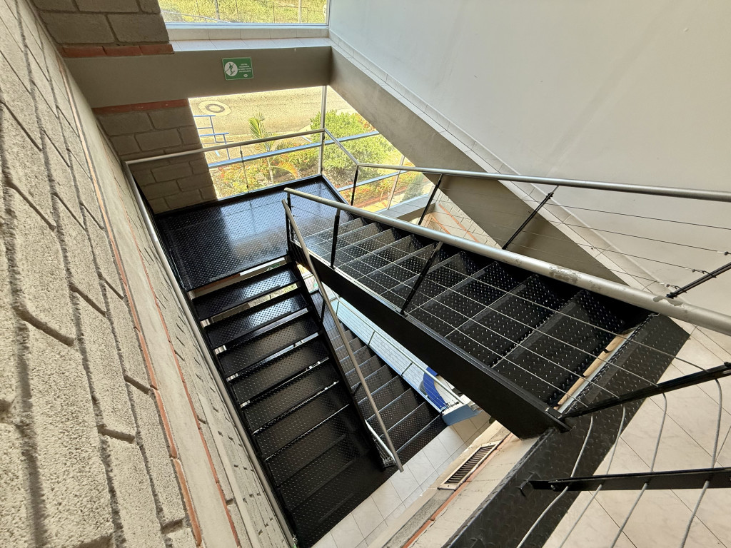 Bodega En Venta - Via Giron, Bucaramanga