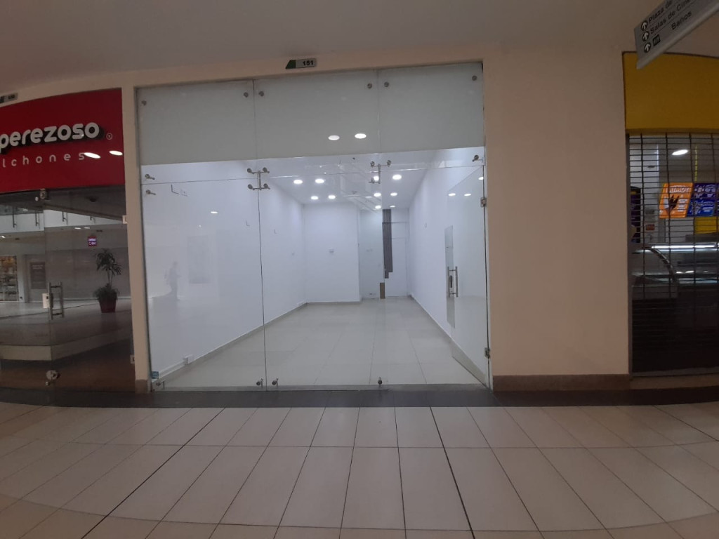 Local En Venta - Avenida Pradilla, Chia