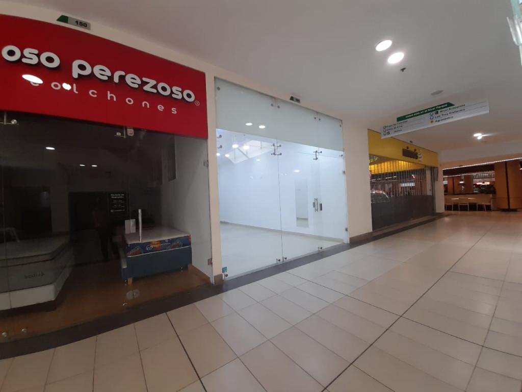 Local En Venta - Avenida Pradilla, Chia