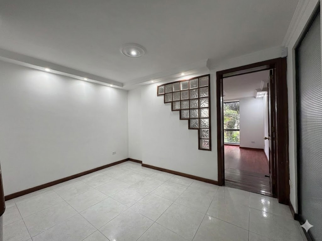 Casa En Venta - La Calleja-Usaquén, Bogotá