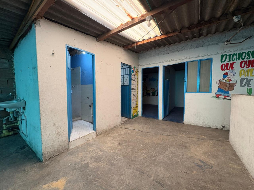 Bodega En Arriendo - Isla Del Sol-Tunjuelito, Bogotá
