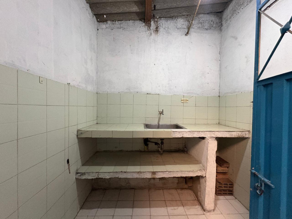 Bodega En Arriendo - Isla Del Sol-Tunjuelito, Bogotá