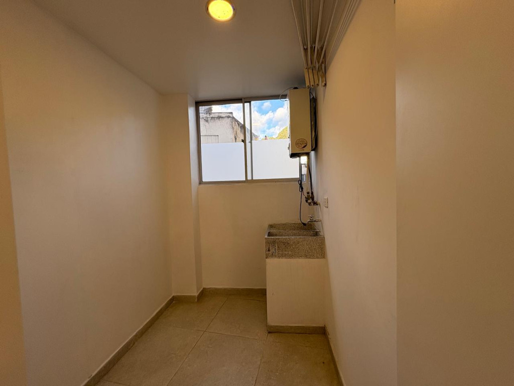 Apartamento En Arriendo - Las Aguas, Bogotá