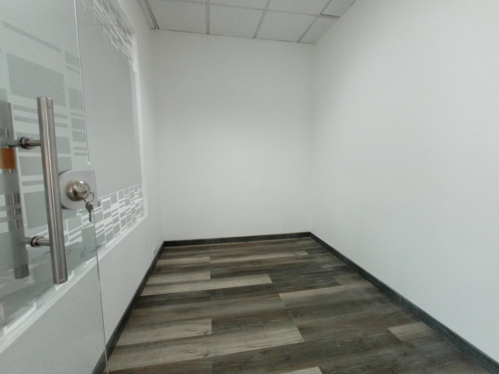 Oficina En Venta - Bosque De Pinos-Usaquén, Bogotá