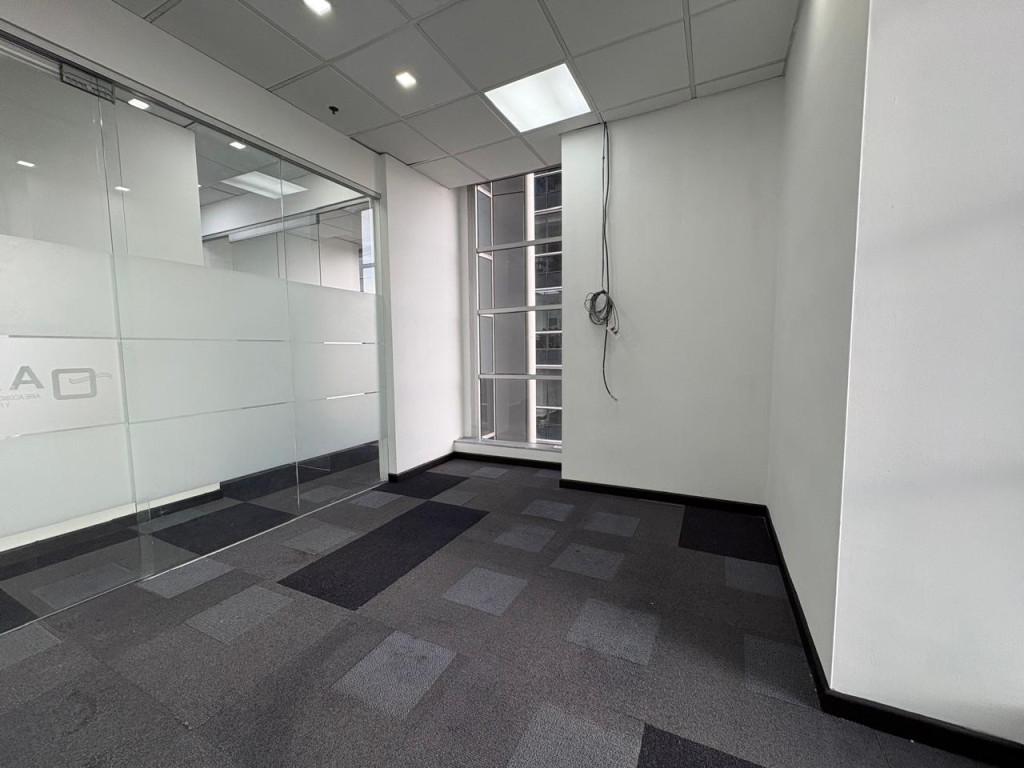 Oficina En Venta - Bosque De Pinos-Usaquén, Bogotá