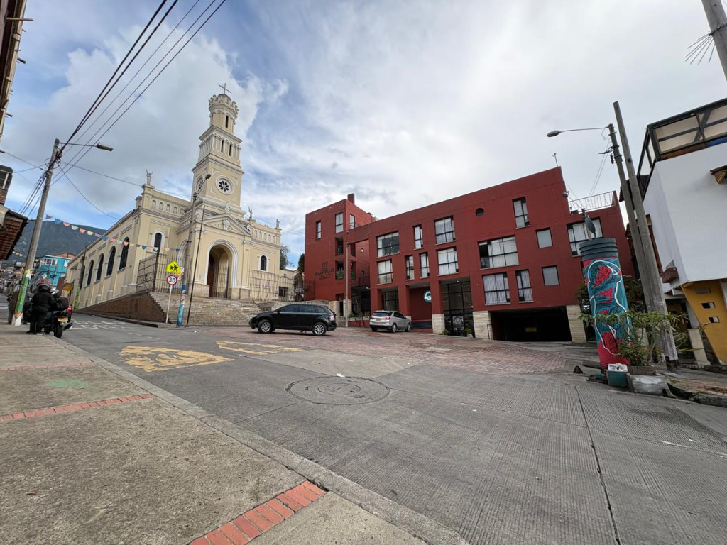 Apartaestudio En Arriendo - Candelaria, Bogotá