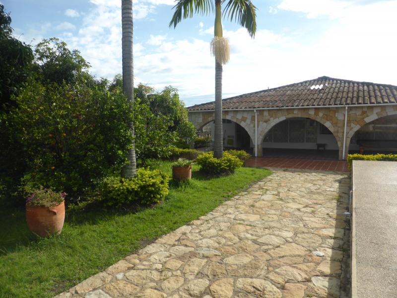 Casa Campestre En Venta - Condominio Campestre, Chinauta