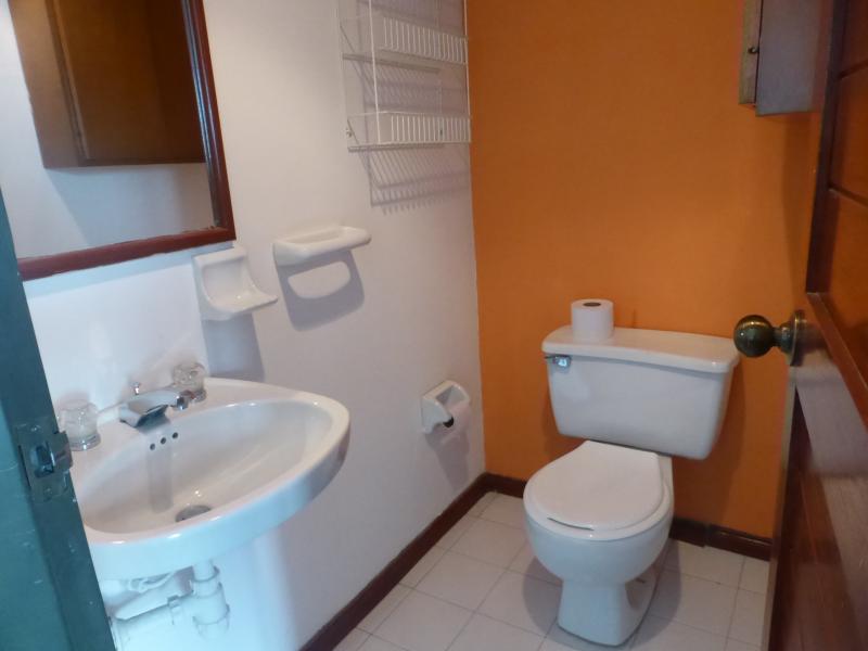 Oficina En Venta - Antiguo Country, Bogotá