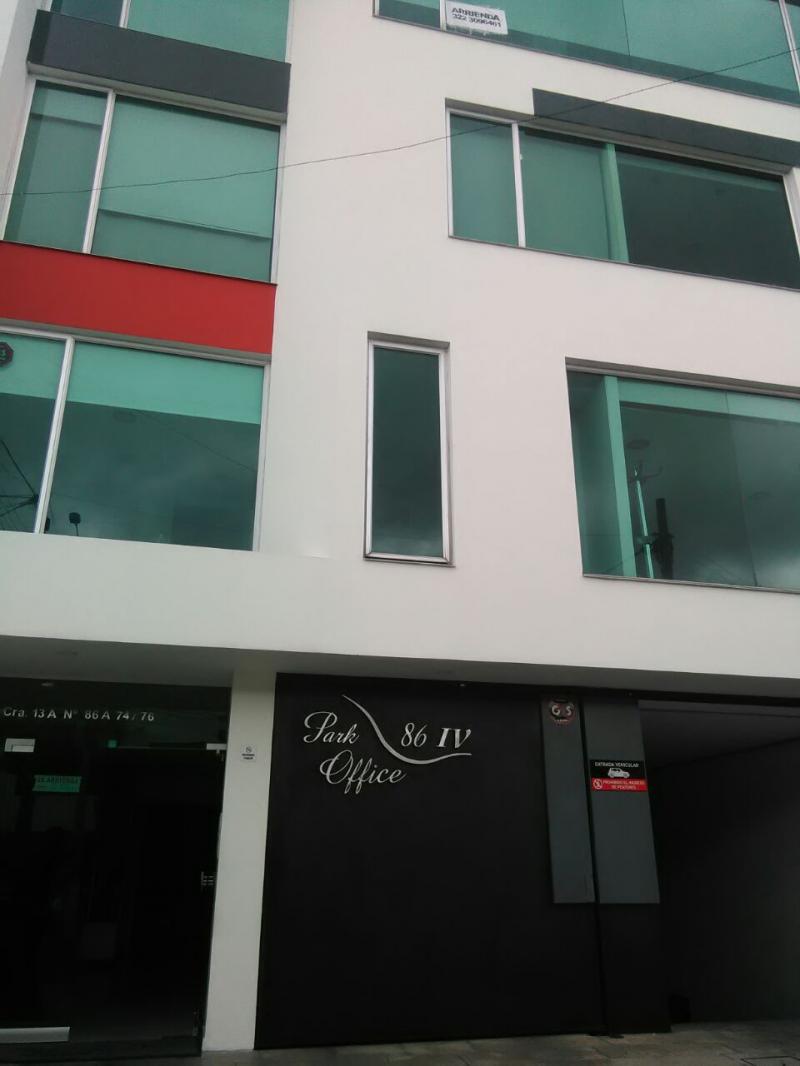 Oficina En Arriendo/Venta - El Virrey, Bogotá