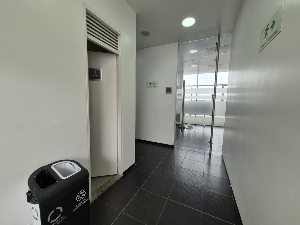 Local En Arriendo/Venta - Suba, Bogotá