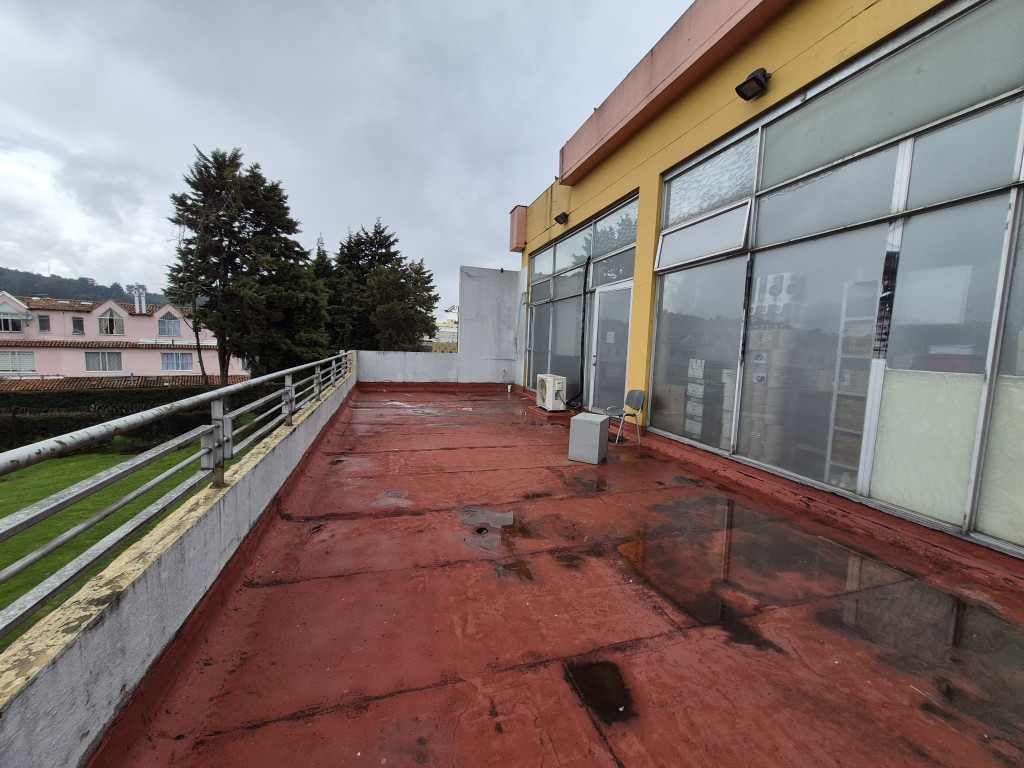 Local En Arriendo/Venta - Suba, Bogotá