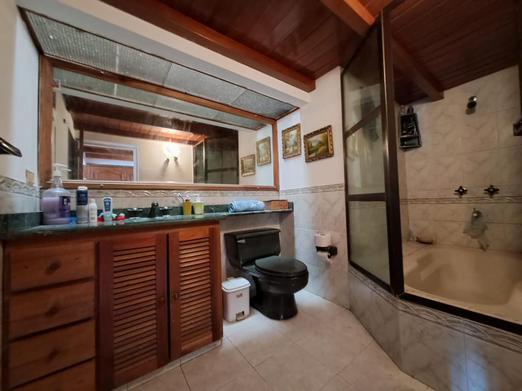 Casa En Venta - Las Villas, Bogotá