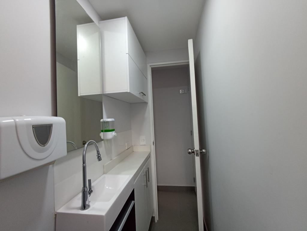 Oficina En Arriendo - Las Villas, Bogotá