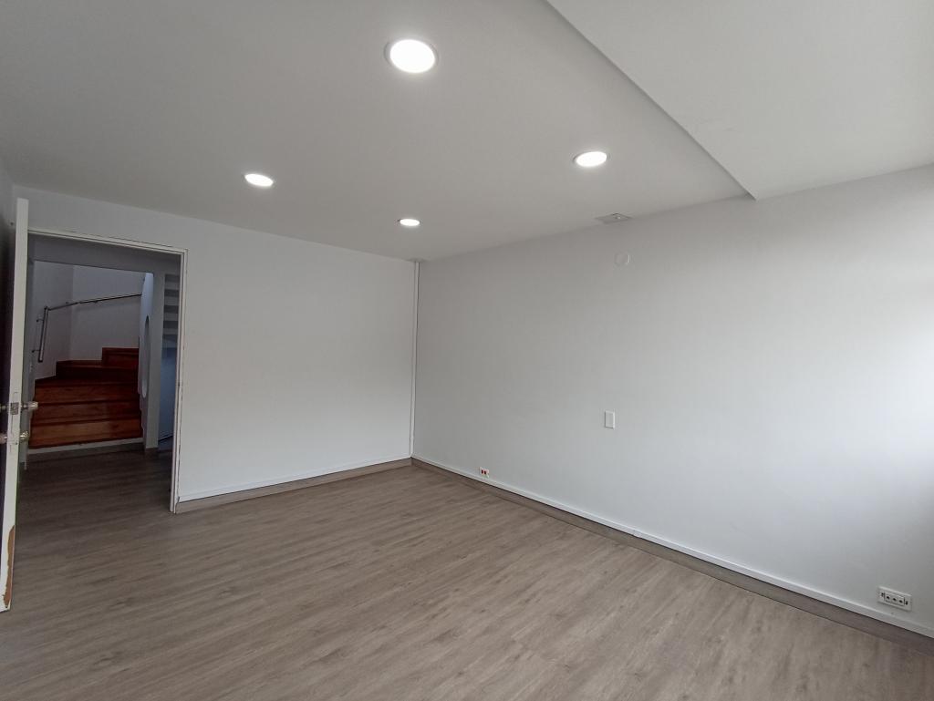 Oficina En Arriendo - Las Villas, Bogotá