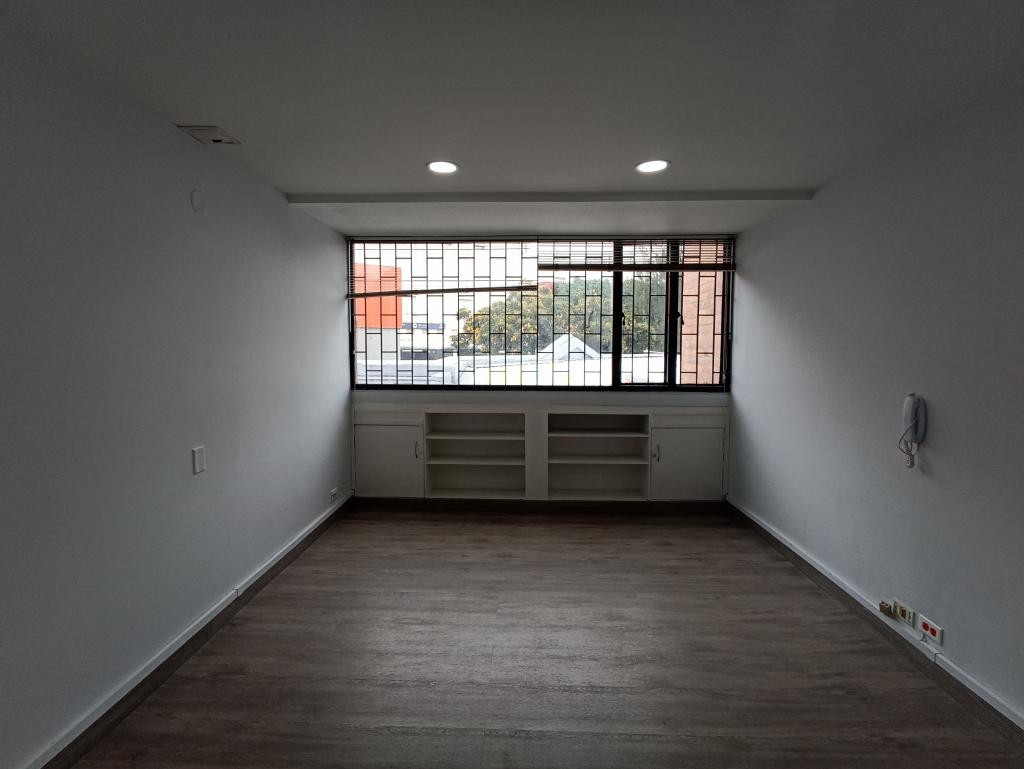 Oficina En Arriendo - Las Villas, Bogotá
