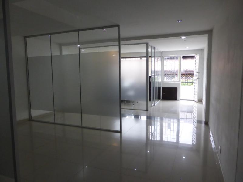Oficina En Arriendo - Santa Barbara-Usaquén, Bogotá